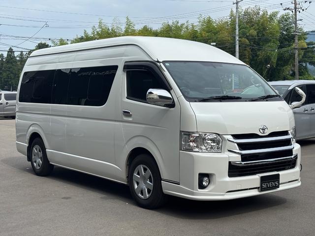 Luxury Buses